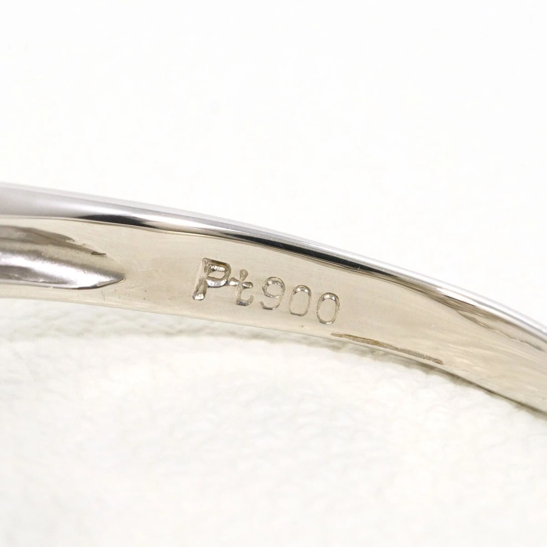 PT900 PLATINUM RING DIAMOND - 3