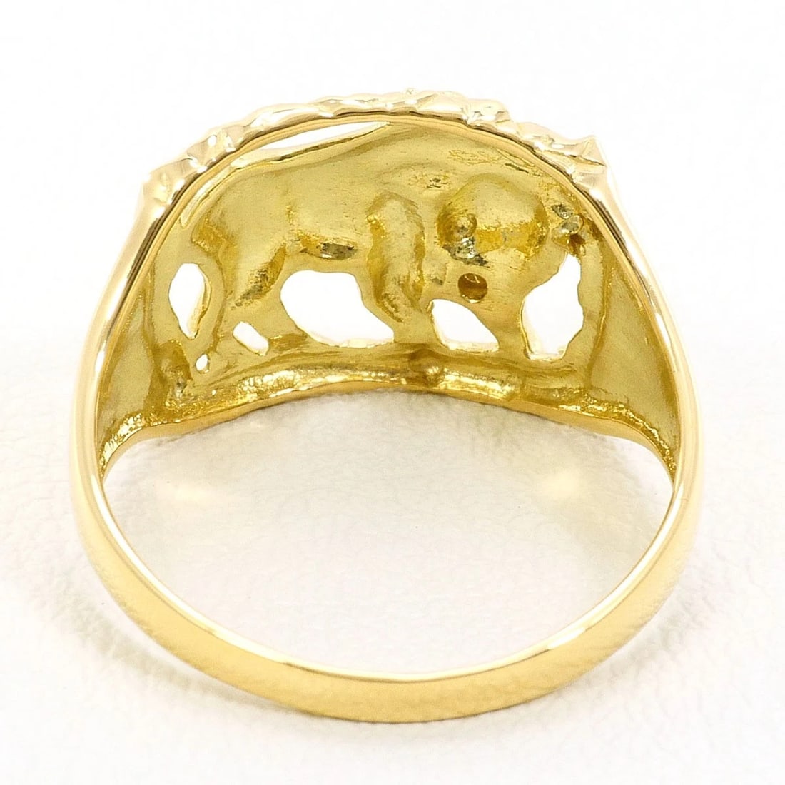 K18 18K GOLD RING DIAMOND: K18 18k gold Ring Diamond Brand: No Brand Type/Style: Ring Material: 18k gold, Main Stone/Creation Diamond Color: Gold Size: US 5 7/8 Accessories: None Accessories Notice: When purchasing pre-owned