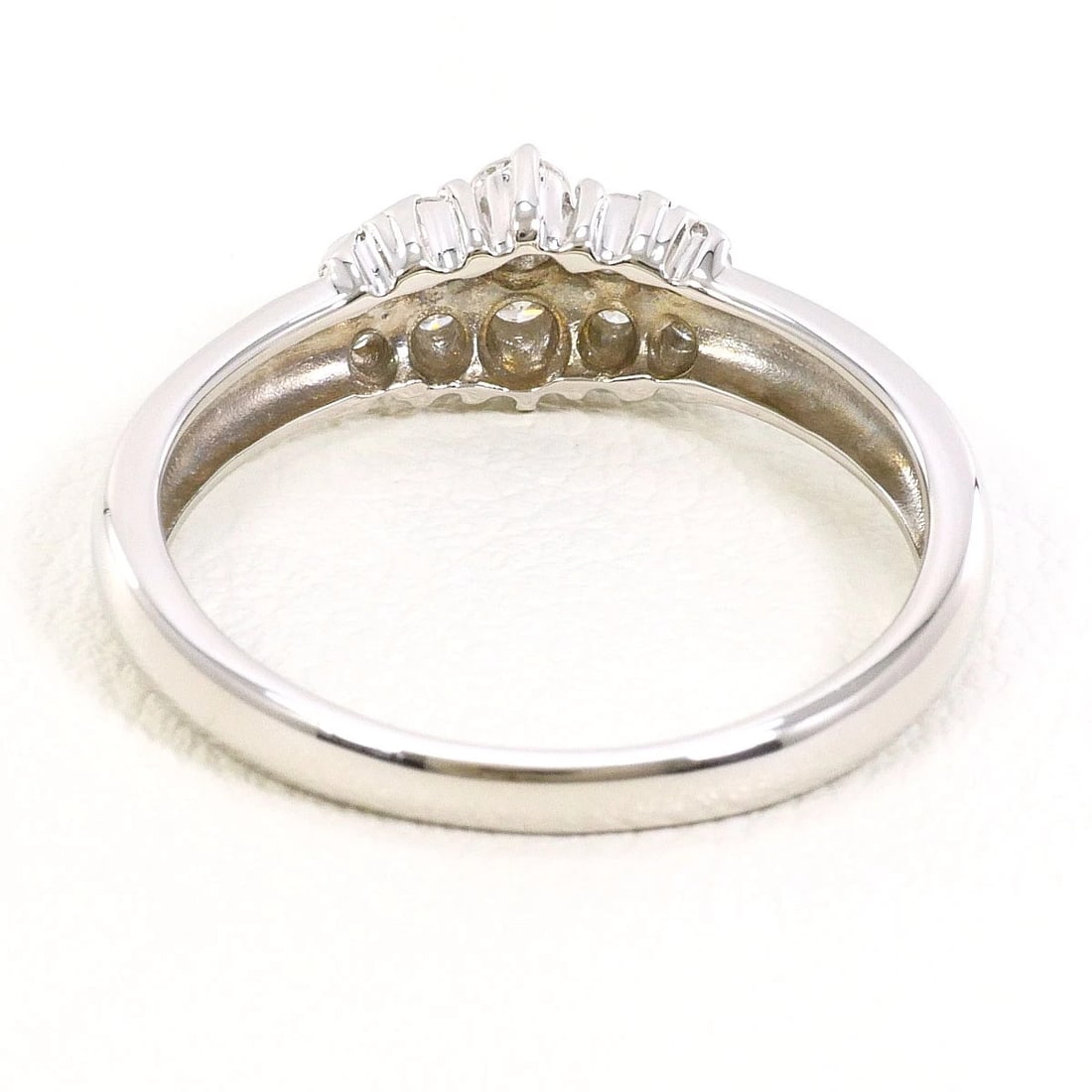 PT900 PLATINUM RING DIAMOND - 2