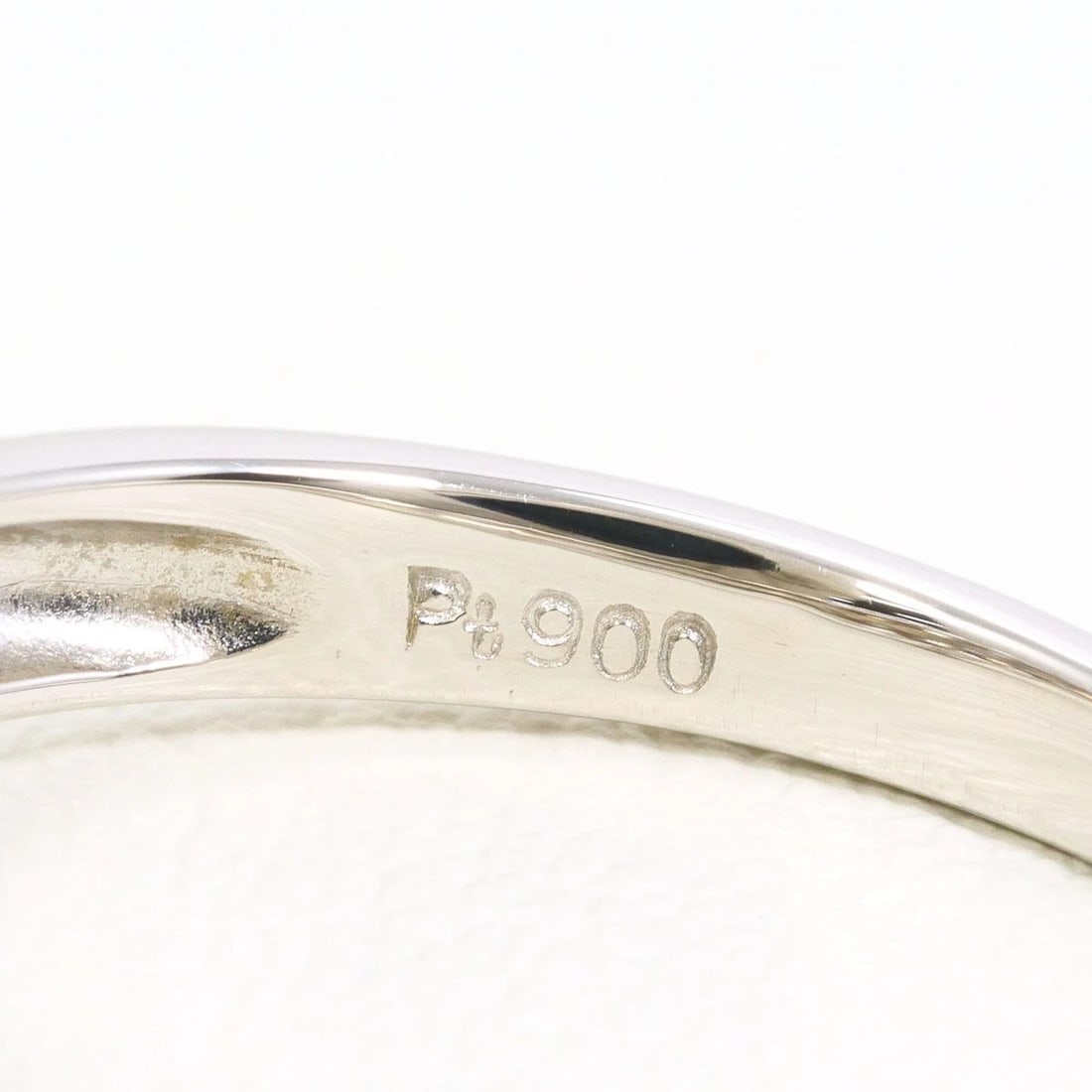 PT900 PLATINUM RING DIAMOND - 3