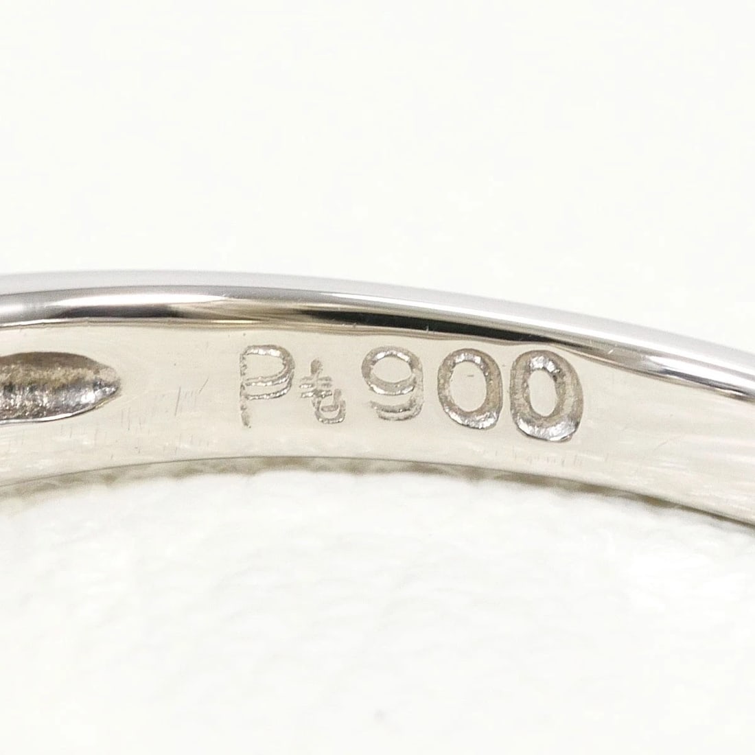 PT900 PLATINUM RING DIAMOND - 2