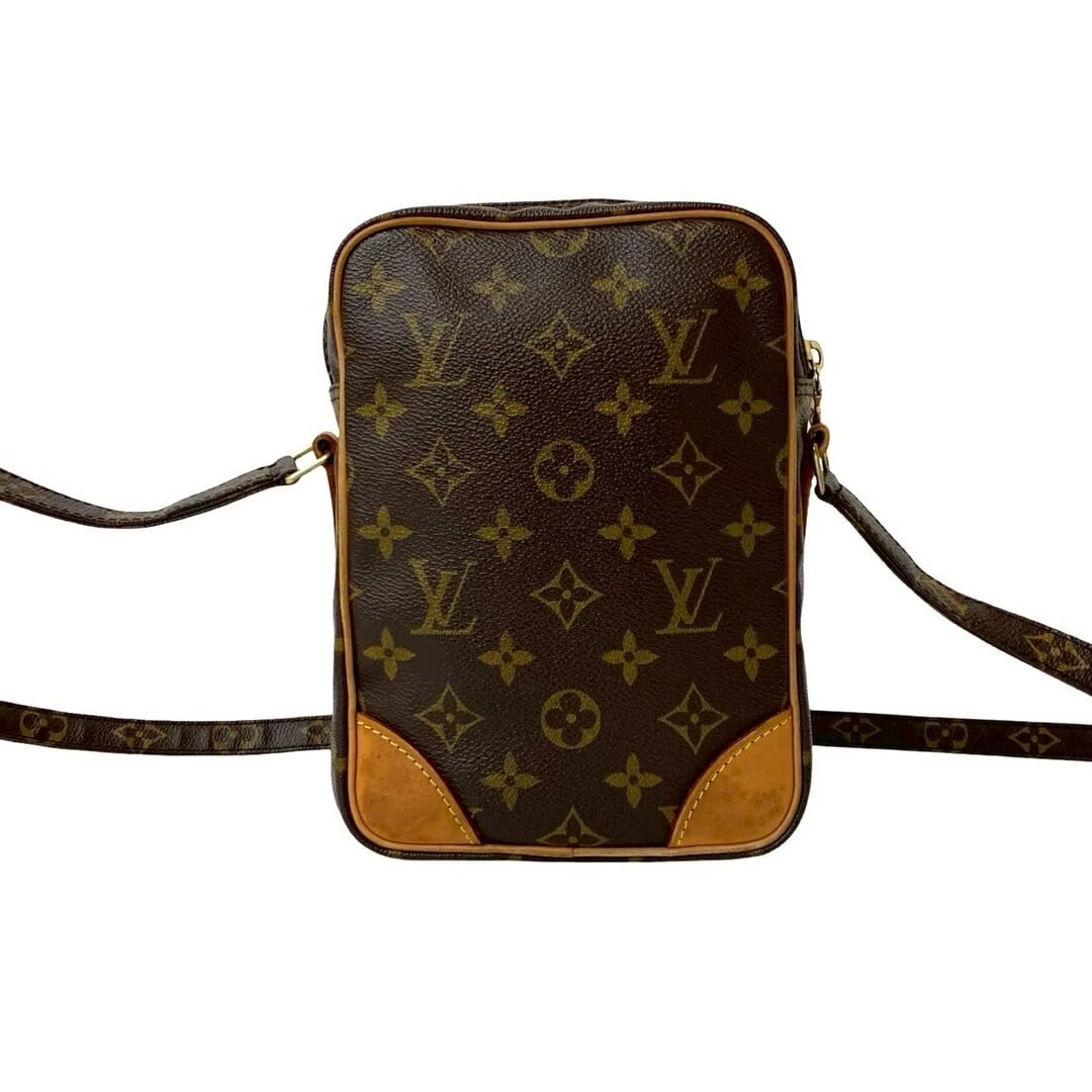 LOUIS VUITTON MONOGRAM LEATHER SHOULDER BAG BROWN: Louis Vuitton Monogram Leather Shoulder Bag Brown Brand: LOUIS VUITTON Type/Style: Bag Material: Leather / PVC Color: Brown Size: Approximately 21 cm (8.3 in) (H) x 15 cm (5.9 in) (W) x 5 cm (2.0 in)