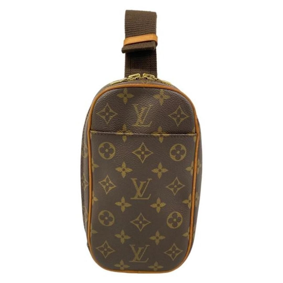 LOUIS VUITTON POCHETTE GANGE MONOGRAM SHOULDER BAG: Louis Vuitton Pochette Gange Monogram Shoulder Bag Brand: Louis Vuitton Type/Style: Bag Material: Monogram Canvas Color: Exterior Color Monogram Pattern Size: 23 cm (9.1 in) height, 13.5 cm (5.3 in) w