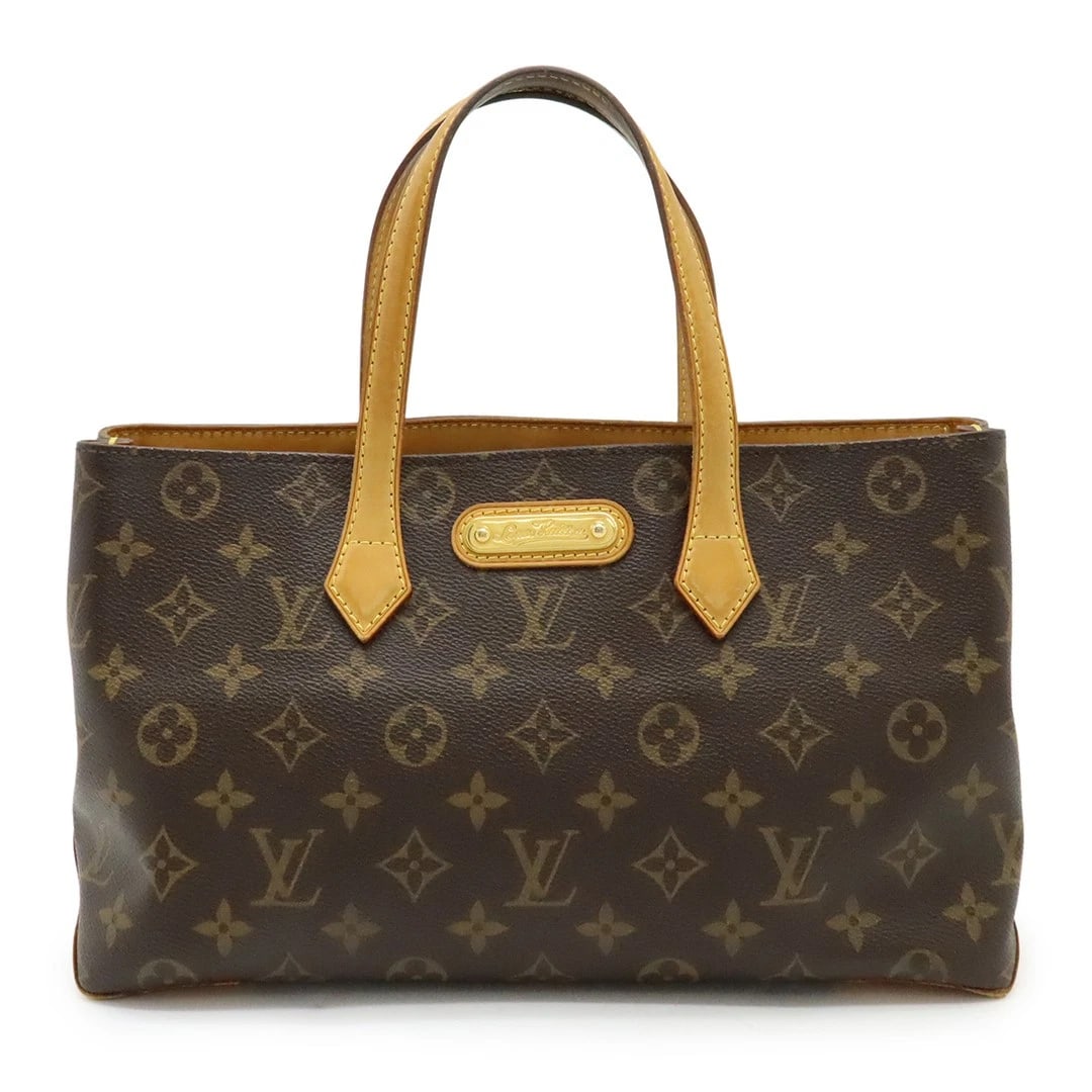 LOUIS VUITTON MONOGRAM WILSHIRE PM BROWN CANVAS TOTE: Louis Vuitton Monogram Wilshire PM Brown Canvas Tote Brand: Louis Vuitton Type/Style: Bag Material: Monogram Canvas (PVC coated) Color: Brown Size: approximately 30 cm (11.8 in) in width, 18 cm (7.1 i