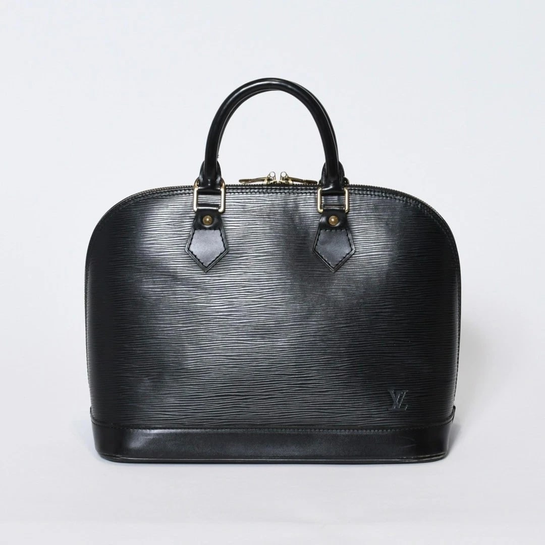 LOUIS VUITTON ALMA PM HANDBAG BLACK EPI LEATHER: Louis Vuitton Alma PM Handbag Black Epi Leather Brand: Louis Vuitton Type/Style: Bag Material: Epi Leather Color: Black Size: Approximately 31 cm (12.2 in) W x 24 cm (9.4 in) H x 16 cm (6.3 in) D