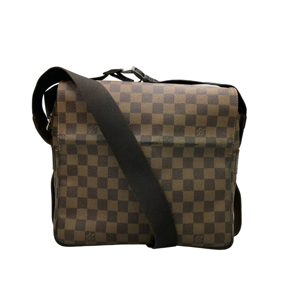 LOUIS VUITTON CROSSBODY BAG DAMIER NAVIGLIO: Louis Vuitton Crossbody Bag Damier Naviglio Brand: Louis Vuitton Type/Style: Bag Material: Exterior Material Canvas Color: Brown tones (Damier pattern) Size: Height: 24 cm (9.4 in) Width: 30 cm (11.8 