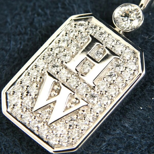HARRY WINSTON HW LOGO PAVE DIAMOND PENDANT: Harry Winston HW Logo Pave Diamond Pendant Brand: Harry Winston Type/Style: Pendant Material: PT950 Platinum Color: Platinum Size: Pendant Size: Approx. W0.38" ? H0.93" (9.7mm ? 23.7mm) Accessories: