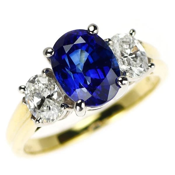 K18YG/WG SAPPHIRE DIAMOND RING: K18YG/WG Sapphire Diamond Ring Brand: None Type/Style: Ring Material: K18YG/WG, Main Stone/Creation Sapphire Color: WG YG Size: 5.25US Accessories: None Accessories Notice: When purchasing