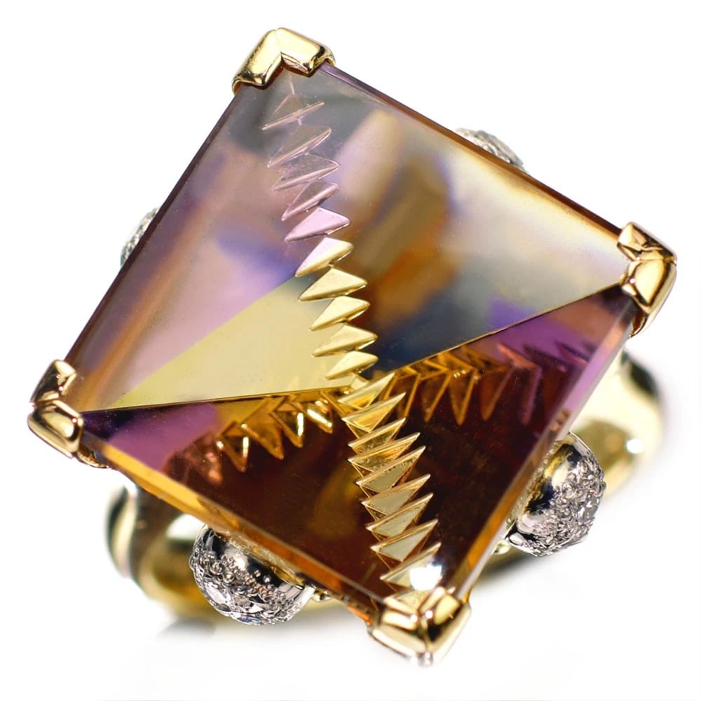 TOM MOONSTEINER K18/PT900 AMETRINE/BICOLOR QUARTZ DIAMOND RING: Tom Moonsteiner K18/Pt900 Ametrine/Bicolor Quartz Diamond Ring Brand: None Type/Style: ring Material: K18/Pt900 Color: none Size: 6 US Accessories: None Accessories Notice: When purchasing pre-owned