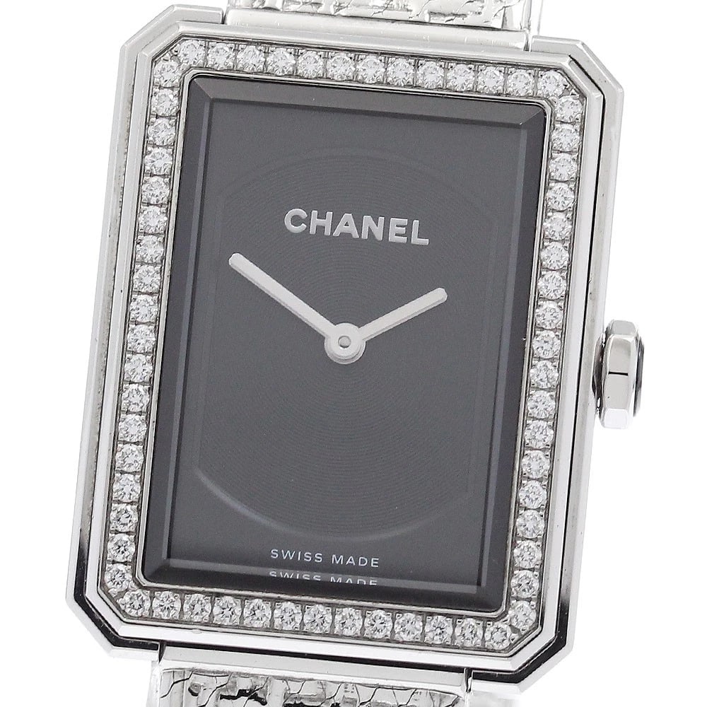 CHANEL BOYFRIEND TWEED DIAMOND BEZEL QUARTZ WATCH: CHANEL Boyfriend Tweed Diamond Bezel Quartz Watch Brand: CHANEL Type/Style: Wristwatch Material: Band Material Stainless Steel, Case Material Stainless Steel Color: Band Color Silver, Case Color
