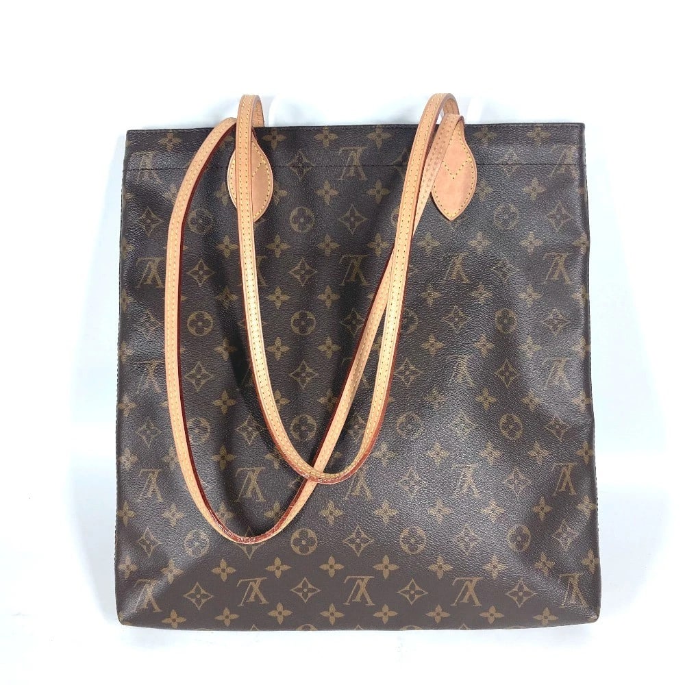 LOUIS VUITTON MONOGRAM CARRY IT SHOULDER BAG: LOUIS VUITTON Monogram Carry it Shoulder Bag Brand: LOUIS VUITTON Type/Style: Shoulder Bag Material: Monogram Canvas Color: Brown Size: W14.0?H14.2inch / W35.5cm?H36cm Accessories: None Ac