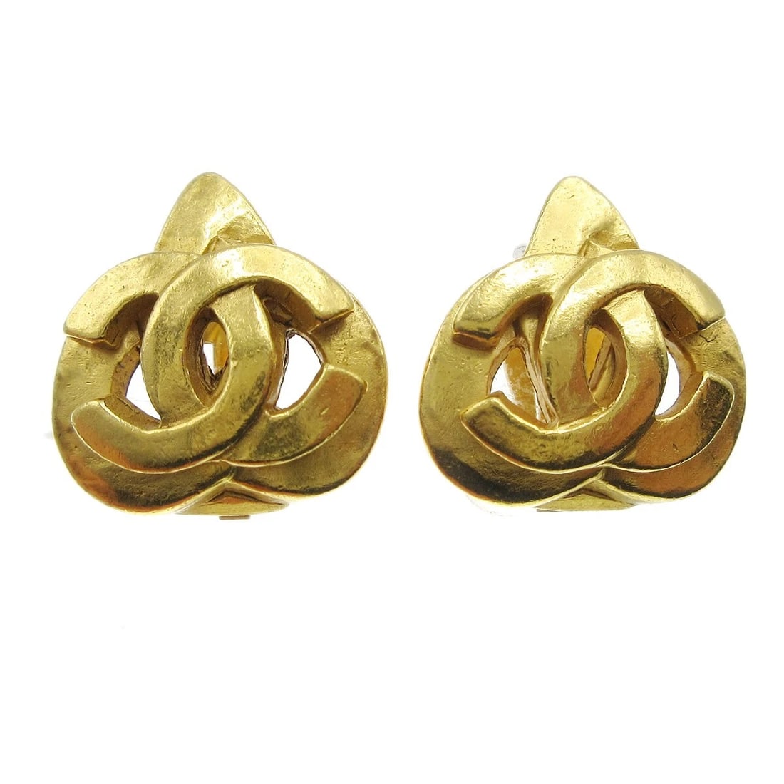 CHANEL HEART EARRINGS GOLD CLIP-ON (1 of 3)