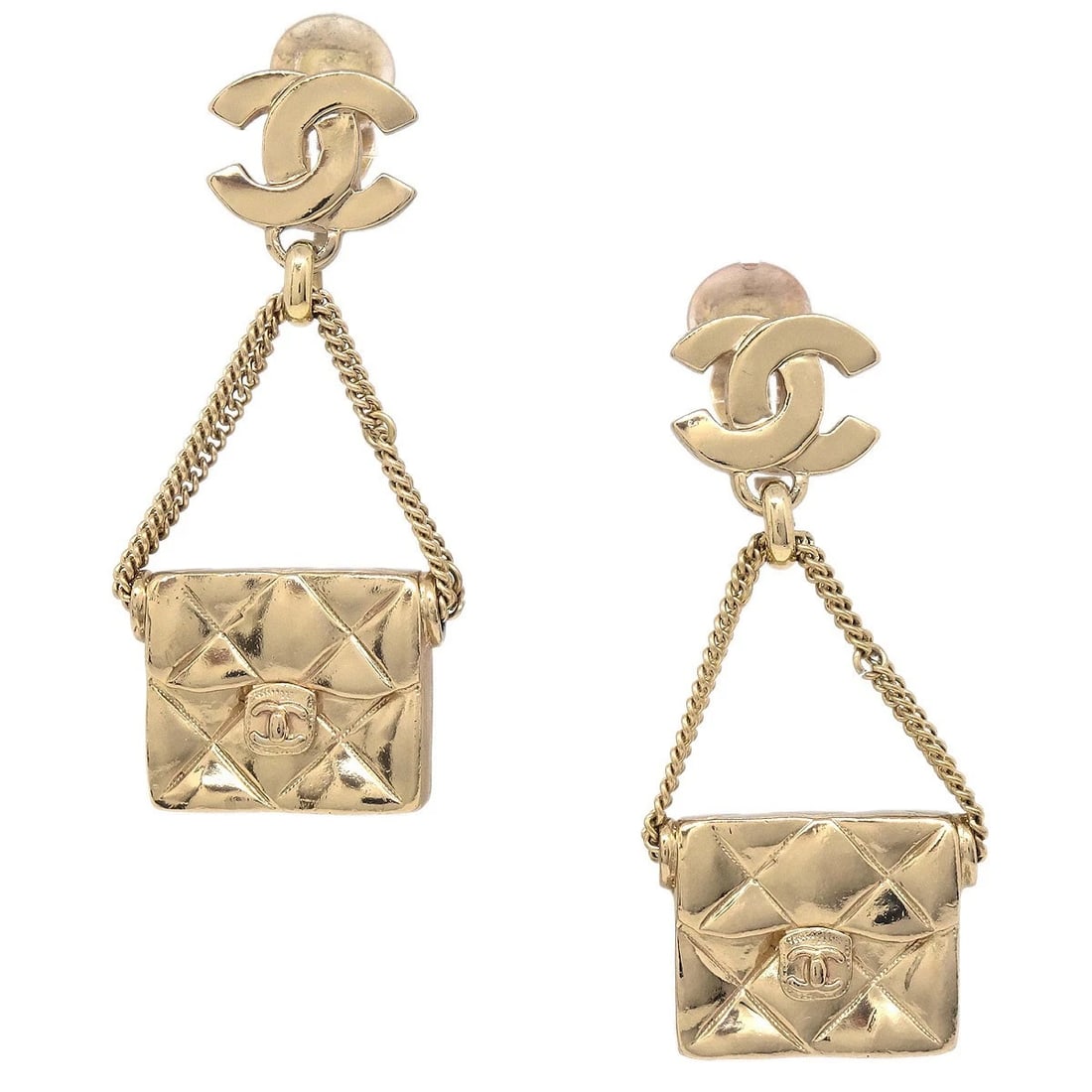 CHANEL CC HANDBAG MOTIF DANGLE CLIP-ON EARRINGS GOLD: Chanel CC Handbag Motif Dangle Clip-On Earrings Gold Brand: CHANEL Type/Style: Earrings Material: Gold Plated, Color: Gold Size: W 2.0 x H 5.5 cm Accessories: None Accessories Notice: When purchasing