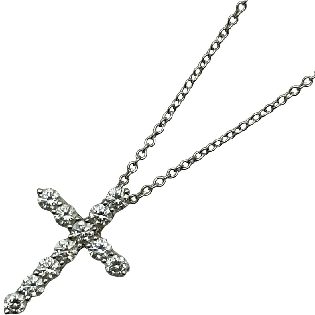 TIFFANY & CO. SMALL CROSS NECKLACE PLATINUM PT950 DIAMOND: Tiffany & Co. Small Cross Necklace Platinum Pt950 Diamond Brand: Tiffany & Co. Type/Style: Necklace Material: Pt950, Color: White Size: Height: approx. 18.2mm Width: approx. 12.9mm Chain length: