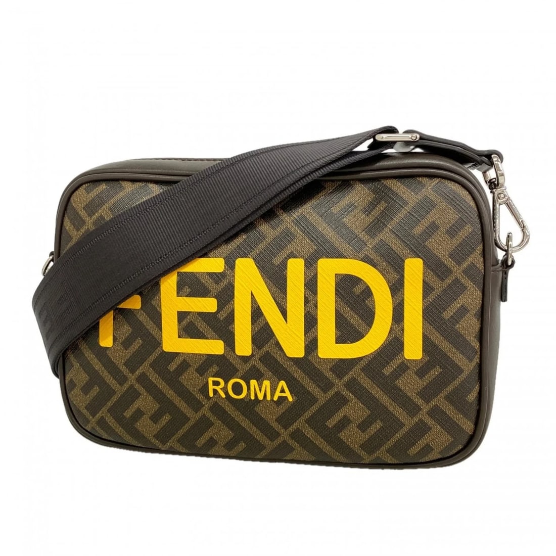 FENDI ZUCCA SHOULDER BAG, BROWN,: Fendi Zucca Shoulder Bag, Brown, Brand: Fendi Type/Style: Shoulder bag Material: PVC Color: Brown Size: (HxWxD) 16cm x 24cm x 5cm / 6.29'' x 9.44'' x 1.96'' Accessories: None Accessories Notice: When