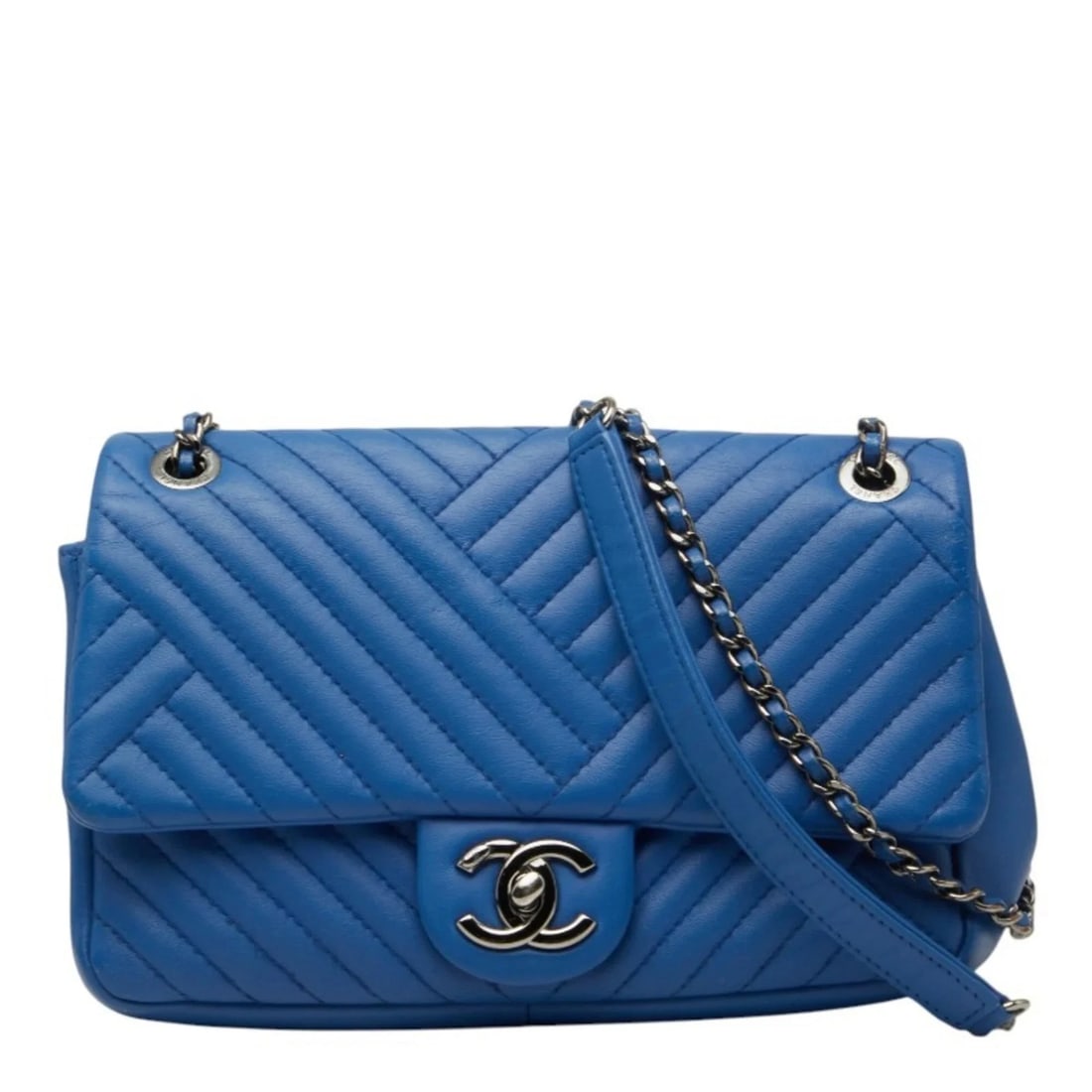 CHANEL CHEVRON V-STITCH COCO MARK SHOULDER BAG, BLUE LEATHER: Chanel Chevron V-stitch Coco Mark Shoulder Bag, Blue Leather Brand: Chanel Type/Style: Shoulder bag Material: Leather Color: Blue Size: (HxWxD) 15cm x 20.5cm x 6cm / 5.9'' x 8.07'' x 2.36'' Access