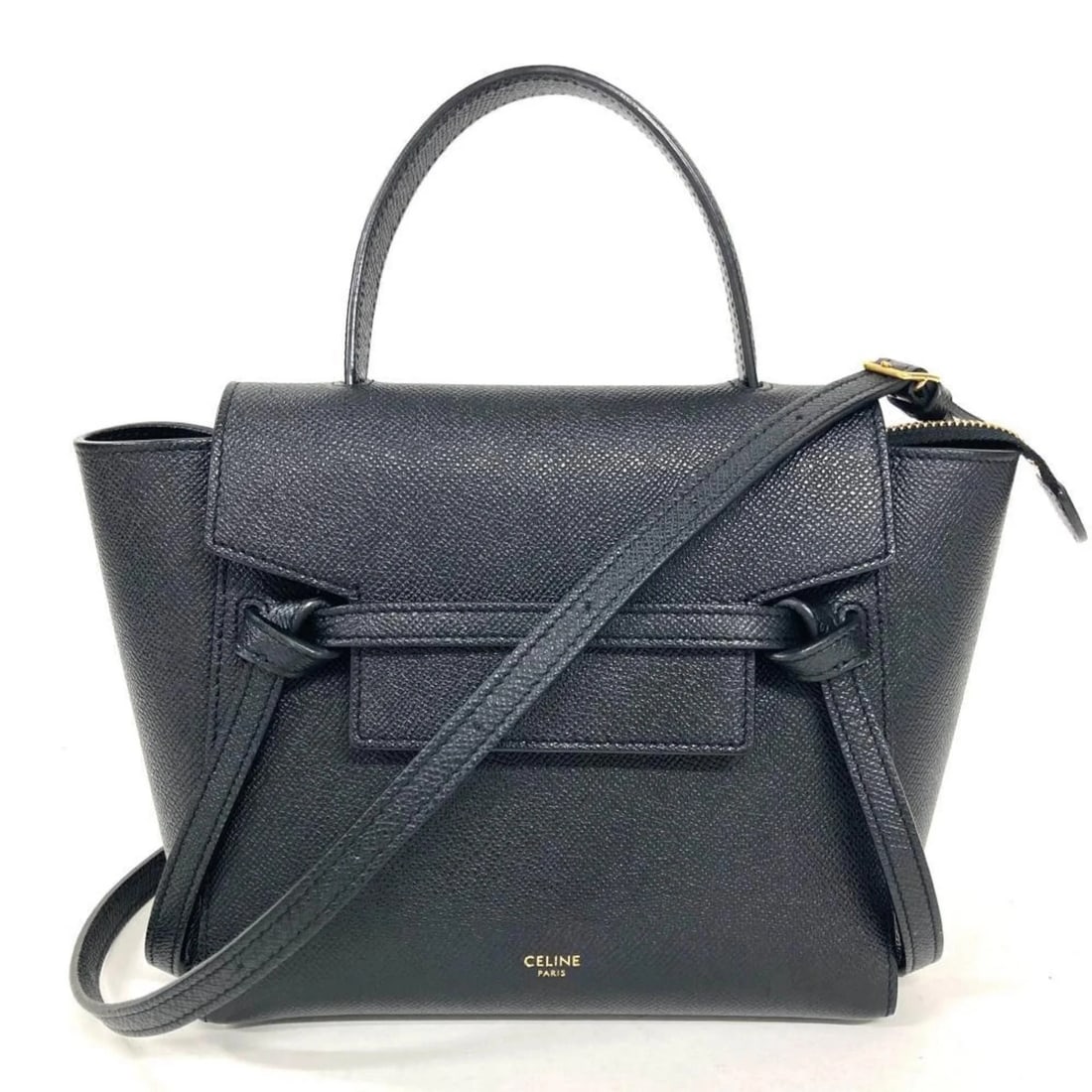 CELINE BELT HANDBAG LEATHER BLACK 2-WAY: CELINE Belt Handbag Leather Black 2-Way Brand: Celine Type/Style: Handbag Material: Leather Color: Black Size: (HxWxD) 18cm x 20cm x 11cm / 7.08'' x 7.87'' x 4.33'' Accessories: None Acces