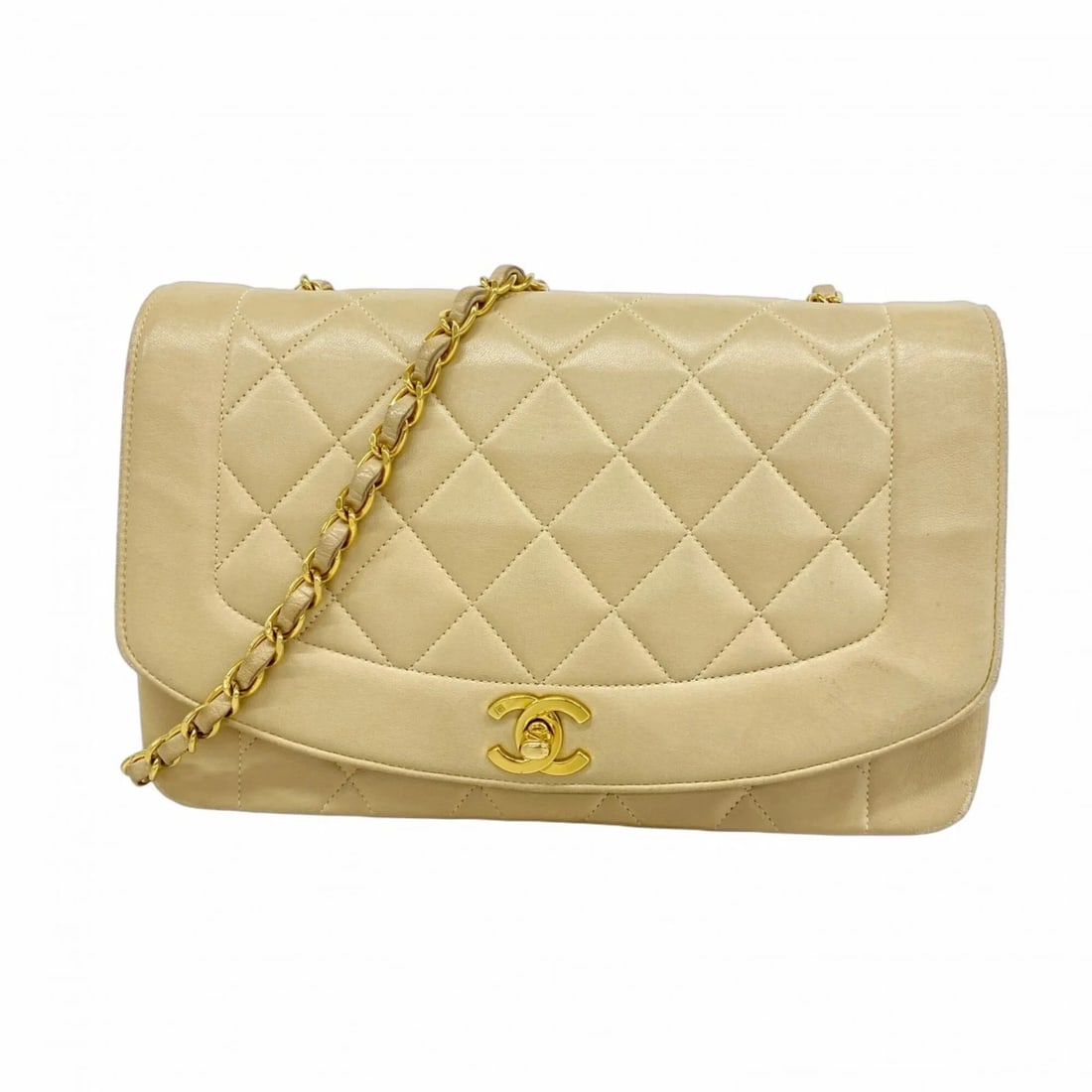 CHANEL DIANA CHAIN SHOULDER BAG, LAMBSKIN, BEIGE,: Chanel Diana Chain Shoulder Bag, Lambskin, Beige, Brand: Chanel Type/Style: Shoulder bag Material: Leather Color: Beige Size: (HxWxD) 16.5cm x 24.5cm x 7cm / 6.49'' x 9.64'' x 2.75'' Accessories: