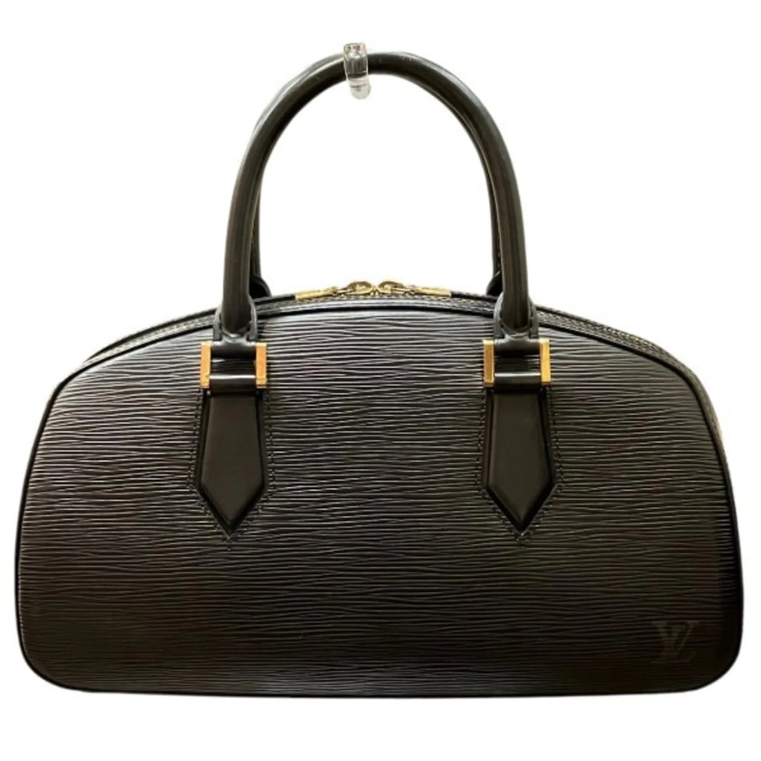 LOUIS VUITTON EPI JASMINE HANDBAG: Louis Vuitton Epi Jasmine Handbag Brand: Louis Vuitton Type/Style: Handbag Material: Leather Color: Black Size: (HxWxD)18cm x 32cm x 10cm / 7.08'' x 12.59'' x 3.93'' Accessories: None Acce