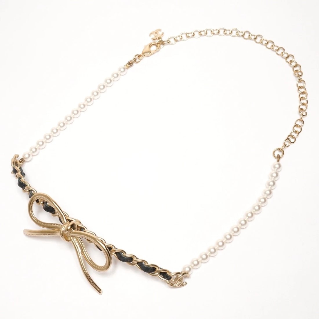 CHANEL NECKLACE COCO MARK RIBBON PEARL GOLD: Chanel Necklace Coco Mark Ribbon Pearl Gold Brand: Chanel Type/Style: Chain Material: none, Color: gold Size: Total Length: Approx. 45cm Top: Approx. 53mm W x 30mm H Accessories: None Acce