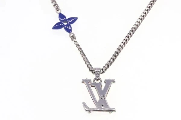 LOUIS VUITTON NECKLACE COLLIER MULTI: LOUIS VUITTON NECKLACE COLLIER multi Brand: LOUIS VUITTON Type/Style: Necklace Material: Metal x Enamel, Color: Multicolor x Silver Metal Fittings Size: approx. 50 cm/approx. 55 cm/approx. 60 cm Chain
