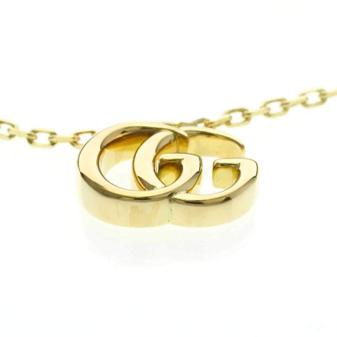GUCCI GG BRACELET 18K YELLOW GOLD CHARM CHAIN: Gucci GG Bracelet 18K Yellow Gold Charm Chain Brand: Gucci Type/Style: Bracelet Material: K18 Yellow Gold (K18YG), Color: Gold Size: (Height x Width)?: 13.3cm x 17cm / 5.23in x 6.69in ?Total Length?: 