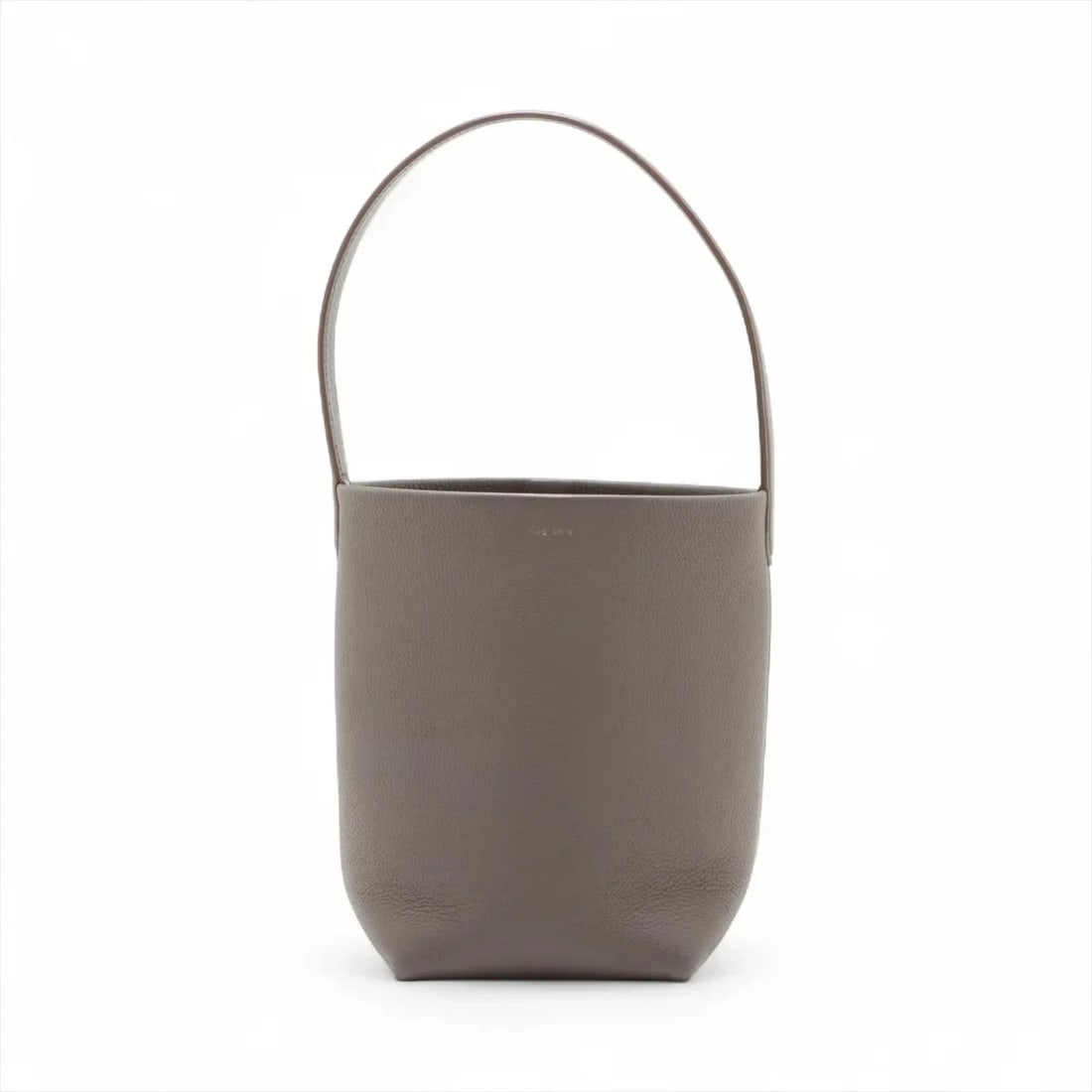 THE ROW PARK TOTE SMALL LEATHER SHOULDER BAG BROWN: The Row park tote Small Leather Shoulder bag Brown Brand: The Row Type/Style: Shoulder bag Material: Leather Color: Brown Size: Height:8.5inchLength:5.1inchDepth:4.7inch Accessories: None Accessories