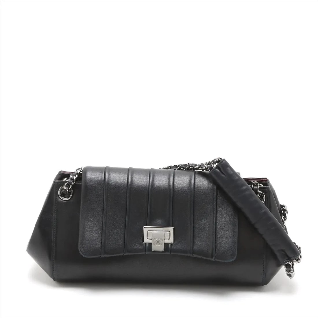 CHANEL MADEMOISELLE LAMBSKIN CHAIN SHOULDER BAG: Chanel Mademoiselle Lambskin Chain Shoulder Bag Brand: Chanel Type/Style: Shoulder bag Material: Lambskin Color: Black Size: Height:4.7inchLength:8.7inchDepth:3.7inch Accessories: None Acc