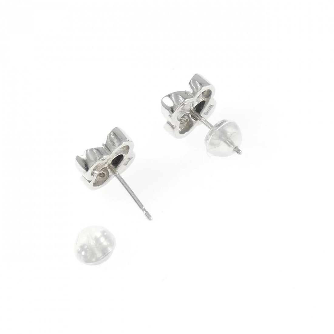K18WG DIAMOND PIERCE - 3