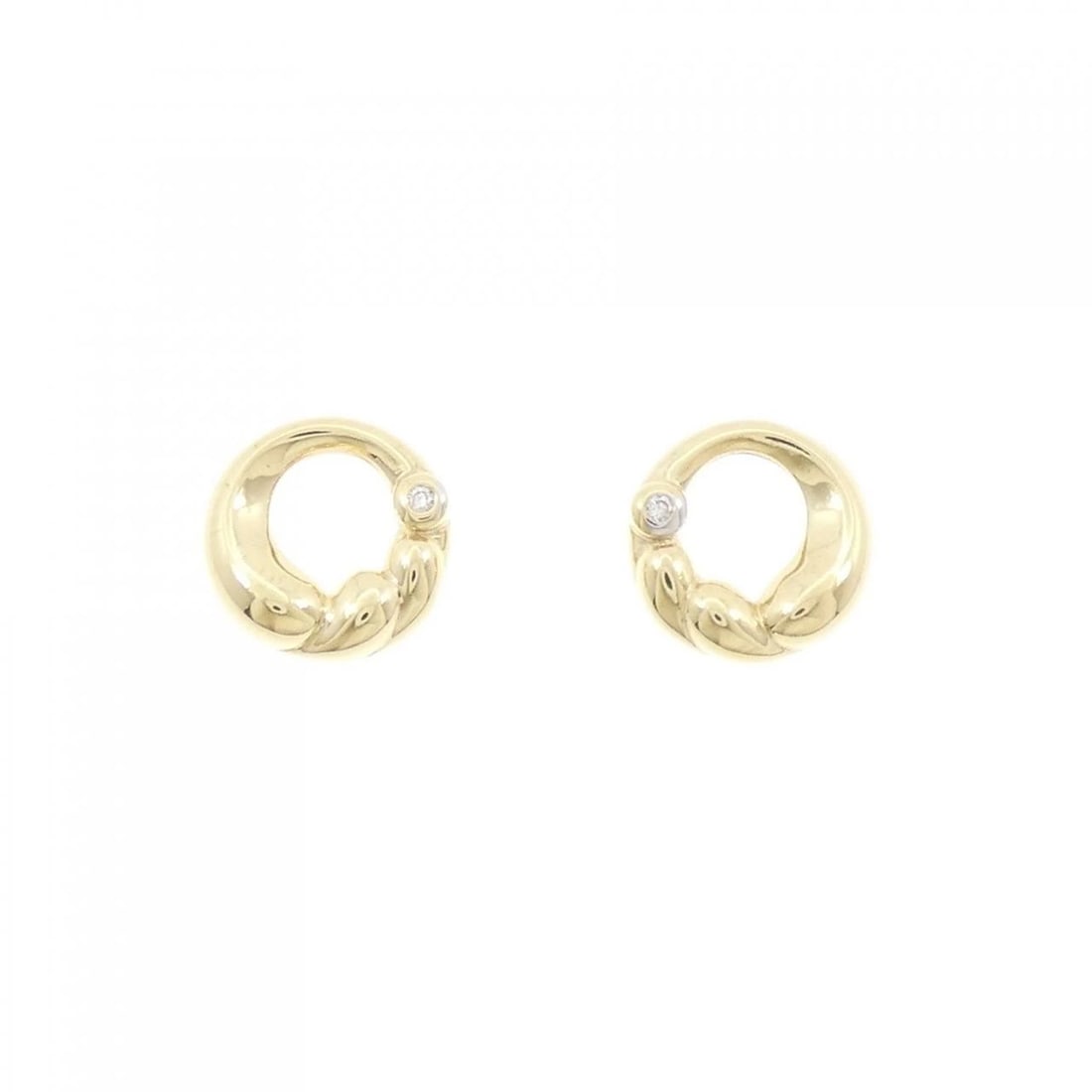 750YG DIAMOND PIERCE: 750YG Diamond Pierce Brand: Unbranded Type/Style: Diamond Pierce/Earring Material: 750YG, Main Stone/Creation Natural Color: Yellow gold Size: Actual Size Approx. height x width: 11.0mm x 11.3mm