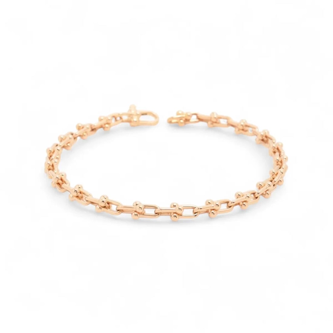 TIFFANY HARDWARE MICRO LINK BRACELET: Tiffany Hardware Micro Link Bracelet Brand: Tiffany Type/Style: Bracelet Material: 750(PG), Color: Pink Gold Size: (CM) Bracelet length:17.6 (Inch) Bracelet Length:6.9inch Accessories: None