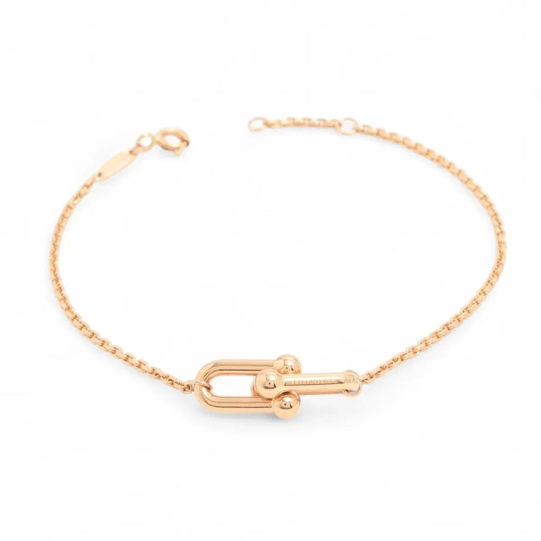 TIFFANY HARDWARE DOUBLE LINK BRACELET 750(PG): Tiffany Hardware double link Bracelet 750(PG) Brand: Tiffany Type/Style: Bracelet Material: 750(PG), Color: Pink Gold Size: (CM) Bracelet length:17.1 (Inch) Bracelet Length:6.7inch Accessories: None