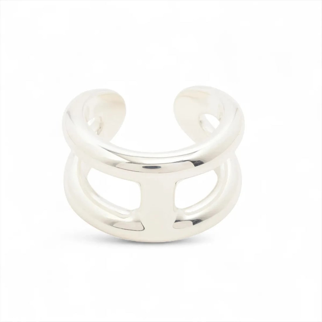 HERMES OSMOZ PM RING 925 SILVER: Hermes Osmoz PM Ring 925 Silver Brand: Hermes Type/Style: Ring Material: 925, Color: Silver Size: 6.25 - 6.5 US Accessories: None Accessories Notice: When purchasing pre-owned goods, pleas