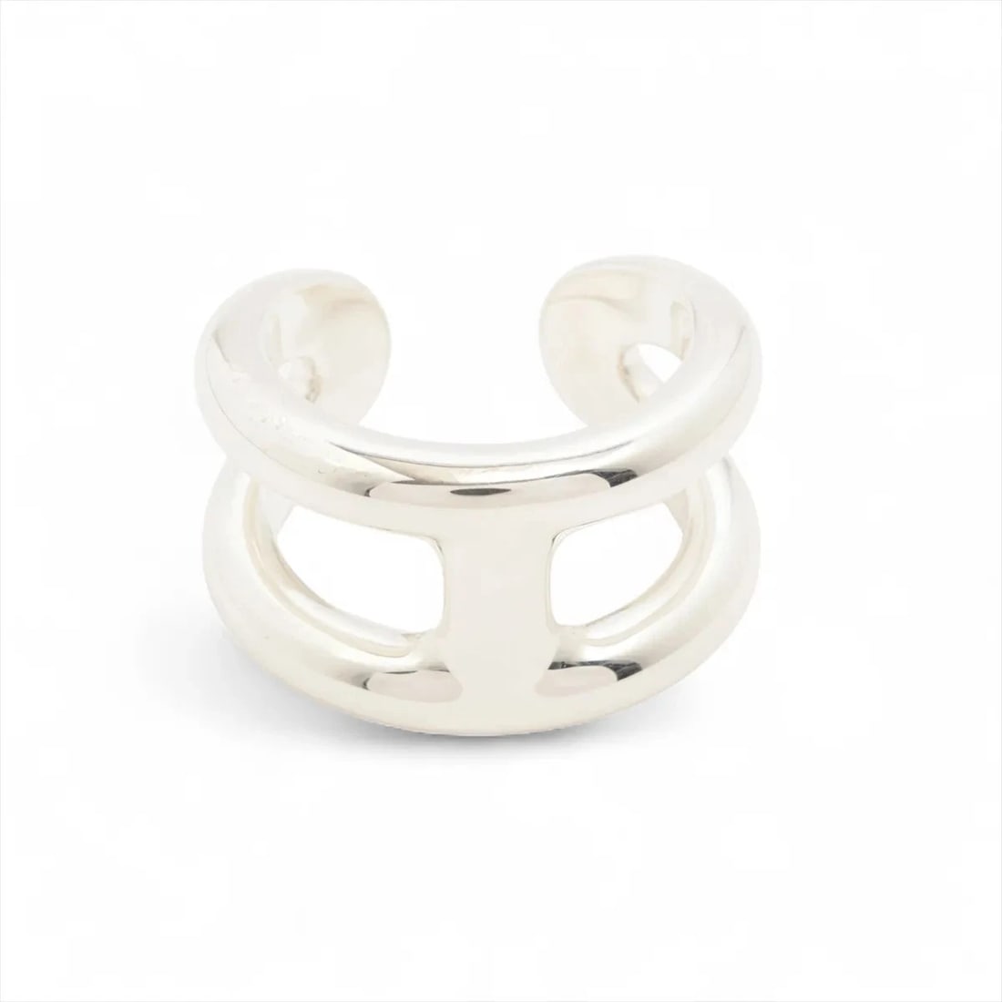 HERMES OSMOZ PM RING 925 SILVER: Hermes Osmoz PM Ring 925 Silver Brand: Hermes Type/Style: Ring Material: 925, Color: Silver Size: 6.25 - 6.5 US Accessories: None Accessories Notice: When purchasing pre-owned goods, pleas