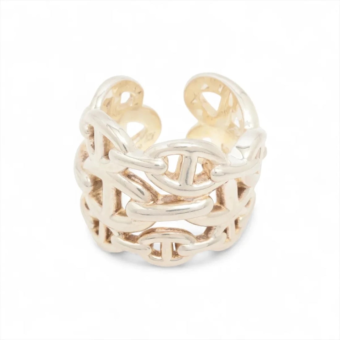 HERMES CHAINE D'ANCRE GM RING: Hermes CHAINE d'Ancre GM Ring Brand: Hermes Type/Style: Ring Material: 925, Color: Silver Size: 7.75 - 8 US Accessories: None Accessories Notice: When purchasing pre-owned goods, please re