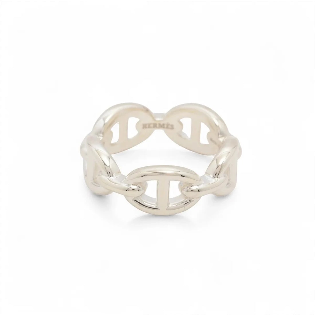 HERMES CHAINE D'ANCRE ENCHAINEE RING: Hermes CHAINE d'Ancre Enchainee Ring Brand: Hermes Type/Style: Ring Material: 925, Color: Silver Size: 6 US Accessories: None Accessories Notice: When purchasing pre-owned goods, please refer to the