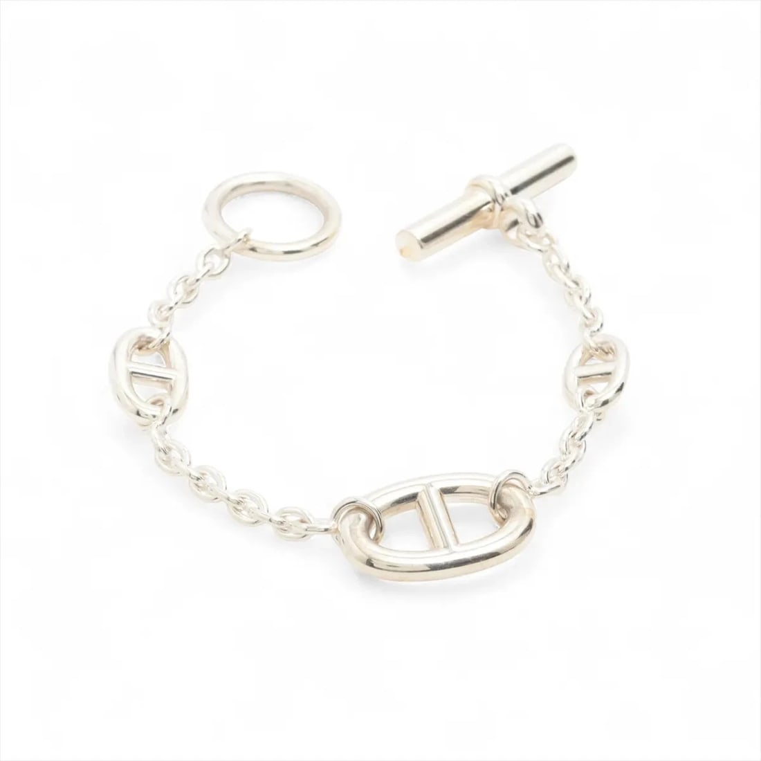 HERMES CHAINE D'ANCRE FARANDOLE BRACELET: Hermes CHAINE d'Ancre Farandole Bracelet Brand: Hermes Type/Style: Bracelet Material: 925, Color: Silver Size: (CM) Bracelet length:13.5 Accessories: None Accessories Notice: When purchasing