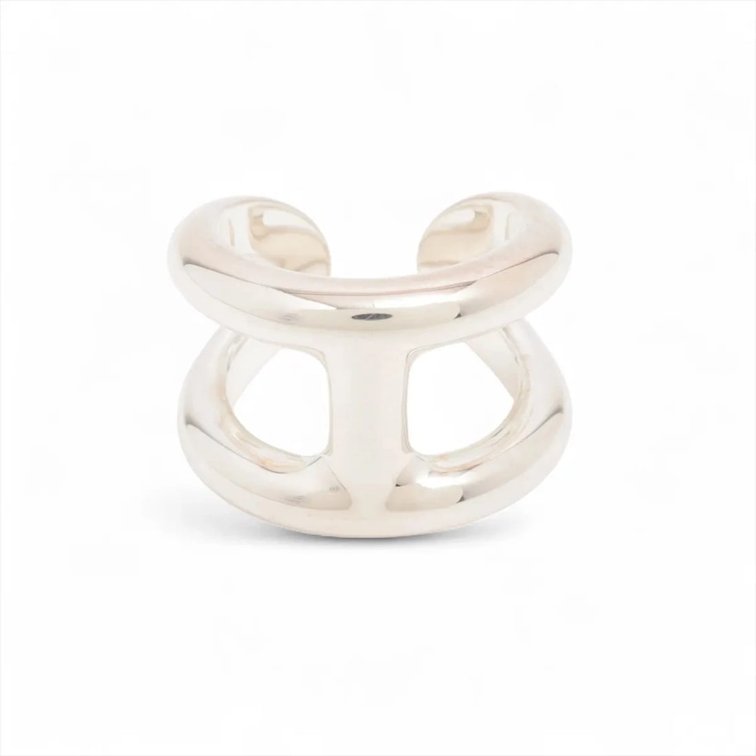 HERMES OSMO'S GM RING SILVER: Hermes Osmo's GM Ring Silver Brand: Hermes Type/Style: Ring Material: 925, Color: Silver Size: 6.75 - 7 US Accessories: None Accessories Notice: When purchasing pre-owned goods, please ref