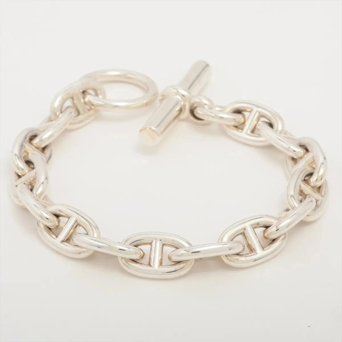 HERMES CHAINE D'ANCRE MM BRACELET: Hermes CHAINE d'Ancre MM Bracelet Brand: Hermes Type/Style: Bracelet Material: 925, Color: Silver Size: (CM) Bracelet length:15 Accessories: None Accessories Notice: When purchasing pre-owned goods,
