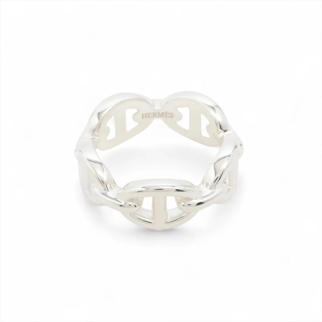 HERMES CHAINE D'ANCRE ENCHAINEE RING: Hermes CHAINE d'Ancre Enchainee Ring Brand: Hermes Type/Style: Ring Material: 925, Color: Silver Size: 5.25 US Accessories: None Accessories Notice: When purchasing pre-owned goods, please refer to
