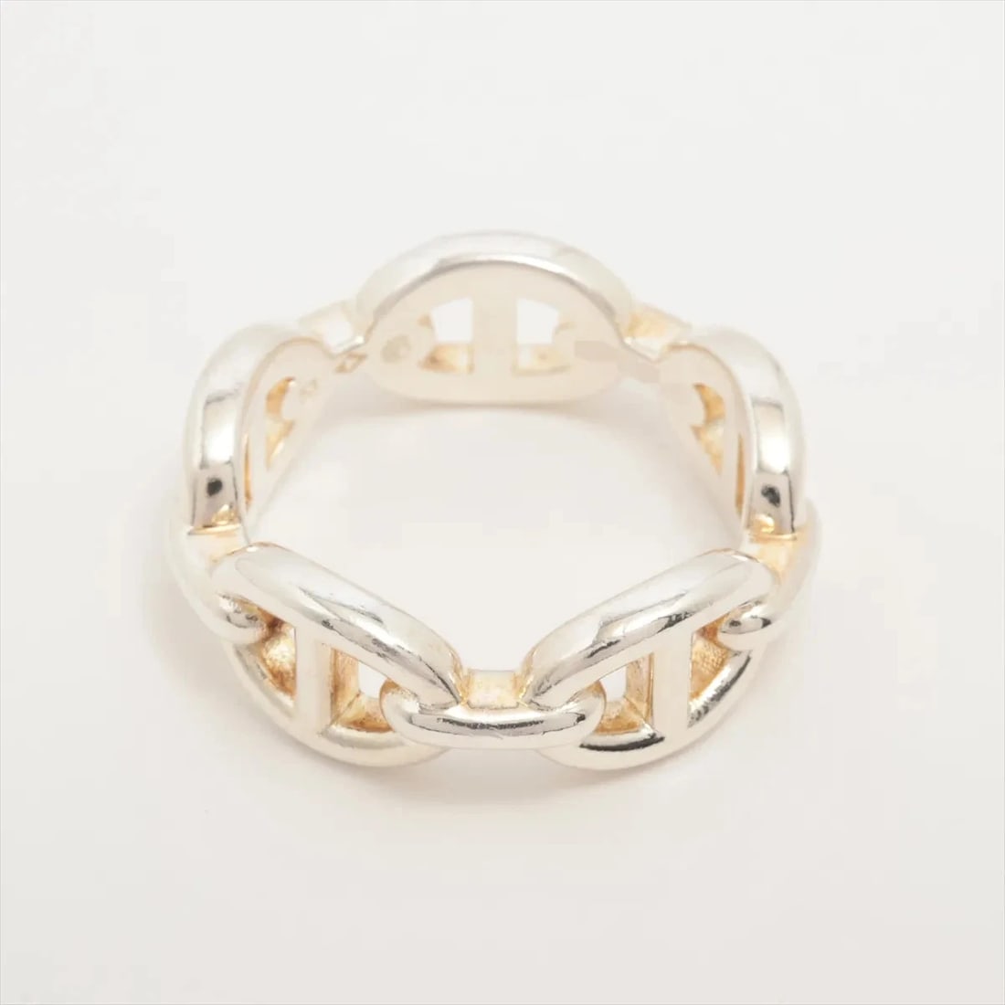 HERMES CHAINE D'ANCRE ENCHAINEE RING: Hermes CHAINE d'Ancre Enchainee Ring Brand: Hermes Type/Style: Ring Material: 925, Color: Silver Size: 6 US Accessories: None Accessories Notice: When purchasing pre-owned goods, please refer to the