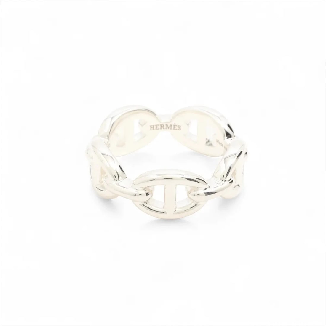 HERMES CHAINE D'ANCRE ENCHAINEE RING: Hermes CHAINE d'Ancre Enchainee Ring Brand: Hermes Type/Style: Ring Material: 925, Color: Silver Size: 6 US Accessories: None Accessories Notice: When purchasing pre-owned goods, please refer to the