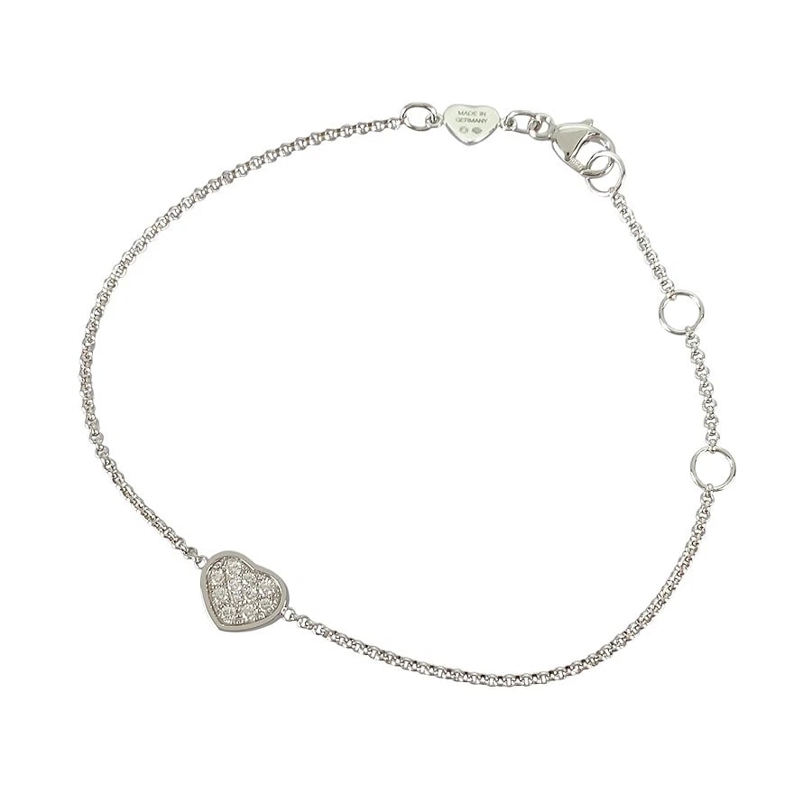 CHOPARD MY HAPPY HEART WHITE GOLD DIAMOND BRACELET: Chopard My Happy Heart White gold Diamond Bracelet Brand: Chopard Type/Style: Bracelet Material: 18K White Gold, Main Stone/Creation Natural Color: Silver Size: Motif size:7.1mm?8.6mm Wrist Size:17.5c