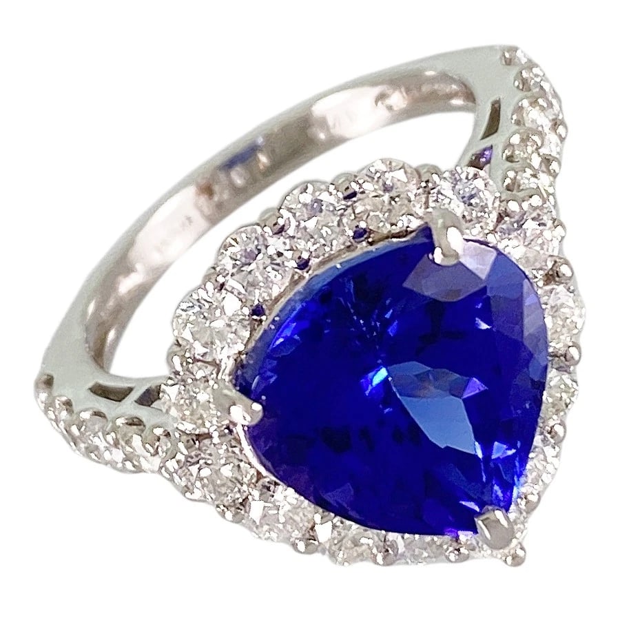 RING PLATINUM TANZANITE DIAMOND: Ring Platinum Tanzanite Diamond Brand: None Type/Style: Ring Material: Platinum 950 Tanzanite Diamond, Color: Silver Size: 6 US Accessories: None Accessories Notice: When purchasing pre-owned goods,