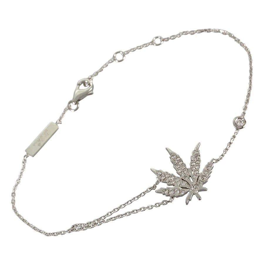 LUCIEN PELLAT-FINET WHITE GOLD DIAMOND BRACELET: Lucien Pellat-Finet White gold Diamond Bracelet Brand: Lucien Pellat-Finet Type/Style: Bracelet Material: 18K White Gold, Main Stone/Creation Natural Color: Silver Size: Motif size:14.7mm?15.0mm