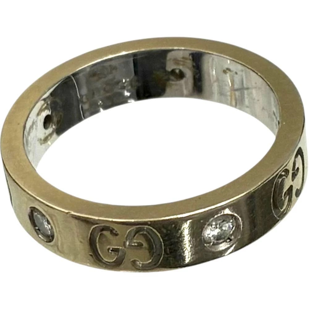 GUCCI ICON RING 5P DIAMOND K18WG: Gucci Icon Ring 5P Diamond K18WG Brand: Gucci Type/Style: Ring Material: K18WG, Color: WG Size: US 3.36 Accessories: None Accessories Notice: When purchasing pre-owned goods, please refer to the