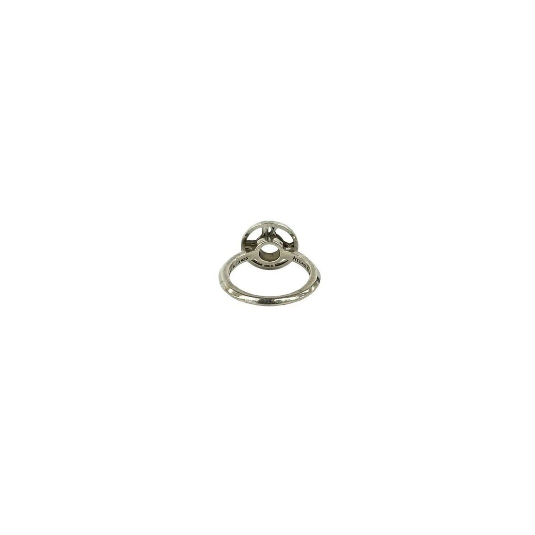TIFFANY&CO. ATLAS RING: Tiffany&Co. Atlas Ring Brand: Tiffany & Co. Type/Style: Ring Material: SV925, Color: Silver Size: US 8.25 Accessories: None Accessories Notice: When purchasing pre-owned goods, please refe