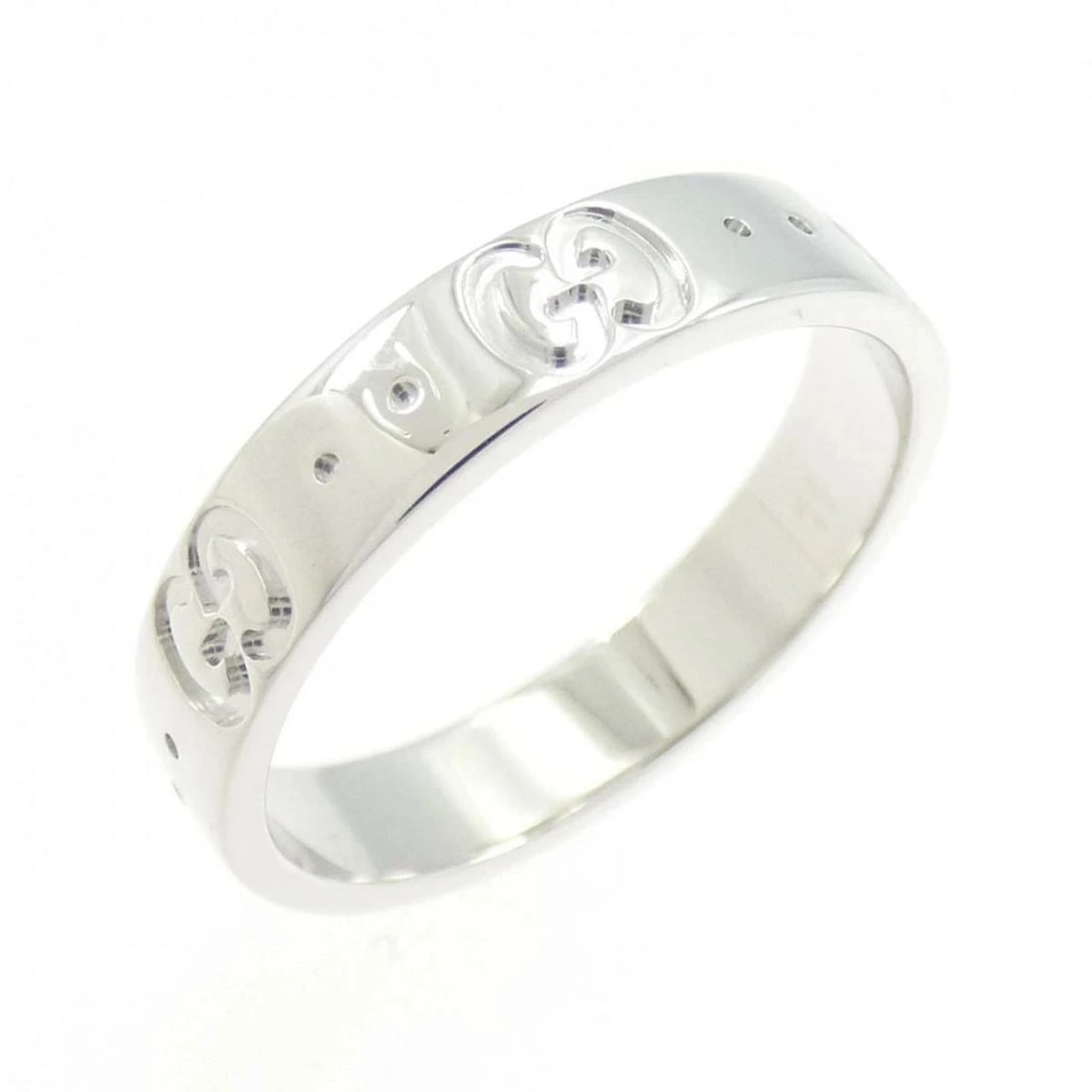 GUCCI ICON RING WHITE GOLD 750: Gucci Icon Ring White Gold 750 Brand: Gucci Type/Style: Ring Material: K18WG, Color: WG Size: US 5.5 Accessories: None Accessories Notice: When purchasing pre-owned goods, please refer to the photos