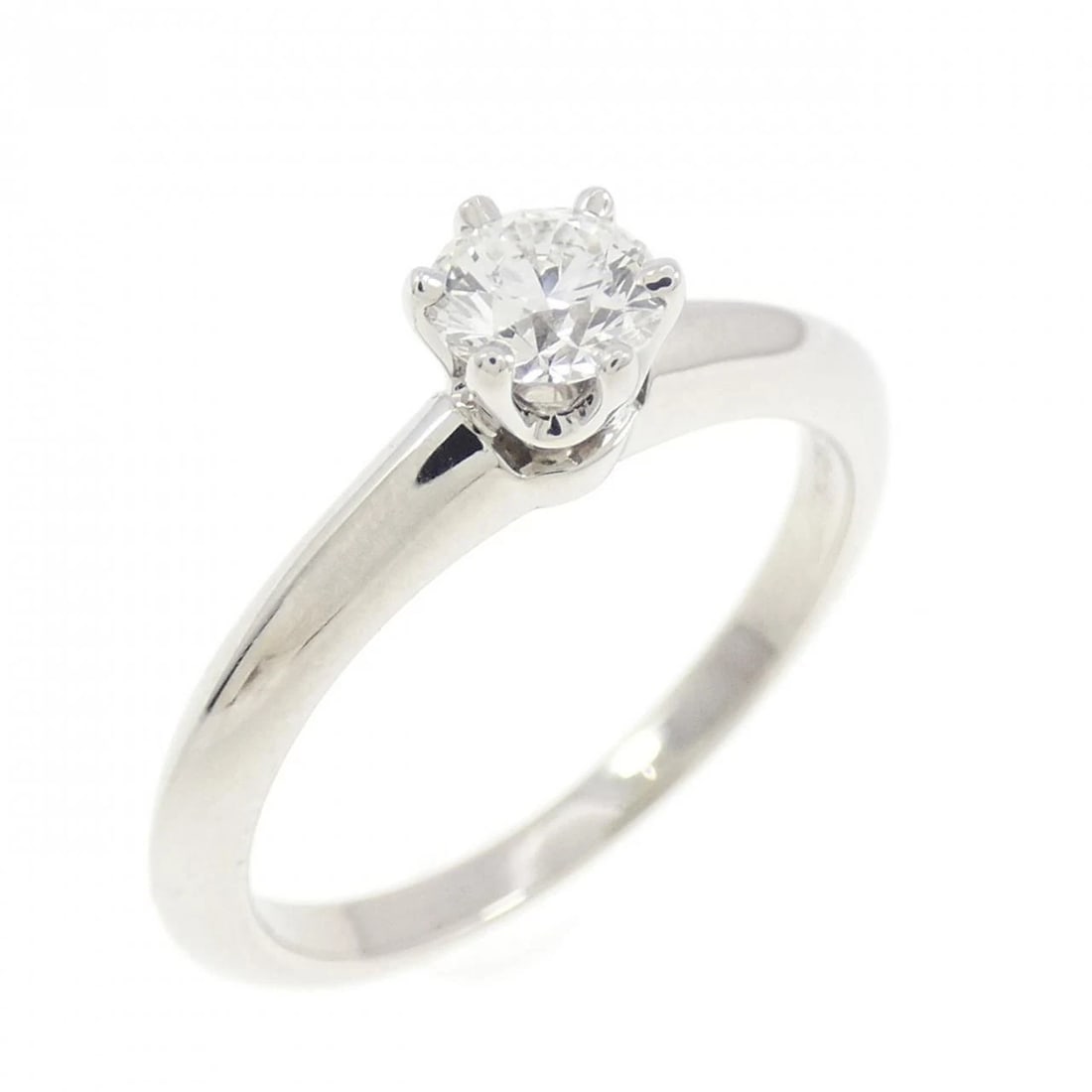 TIFFANY CLASSIC SOLITAIRE RING PLATINUM: Tiffany Classic Solitaire Ring Platinum Brand: Tiffany & Co. Type/Style: Ring Material: PT950, Color: PT Size: US 3.5 Accessories: None Accessories Notice: When purchasing pre-owned goods,
