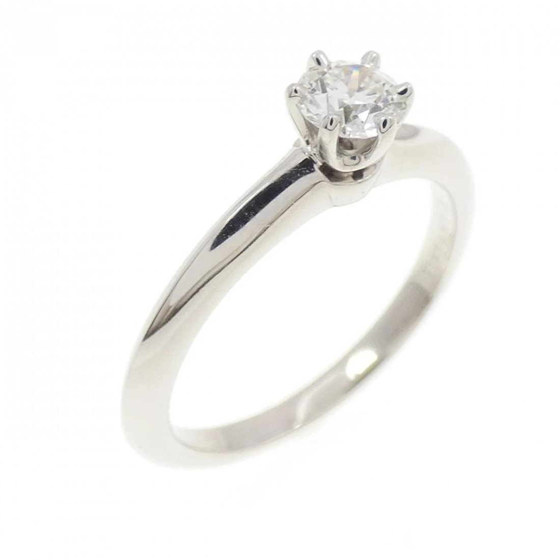 TIFFANY CLASSIC SOLITAIRE RING: Tiffany Classic Solitaire Ring Brand: Tiffany & Co. Type/Style: Ring Material: PT950, Color: PT Size: US 3.5 Accessories: None Accessories Notice: When purchasing pre-owned goods, please r